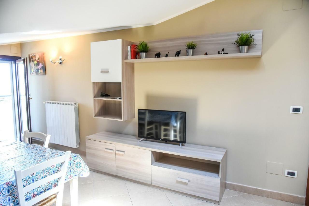 Attic Aries Apartamento Montesilvano Marina Exterior foto